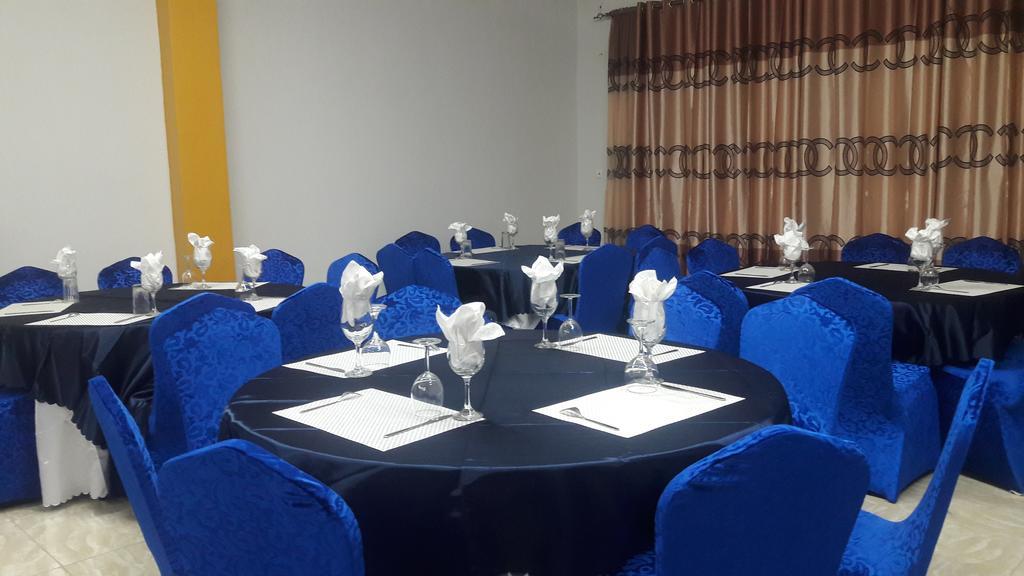Zambezi Inn Hotel Conakry Exteriér fotografie